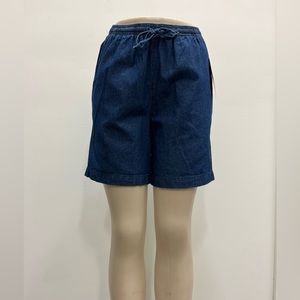 Shorts- Erika